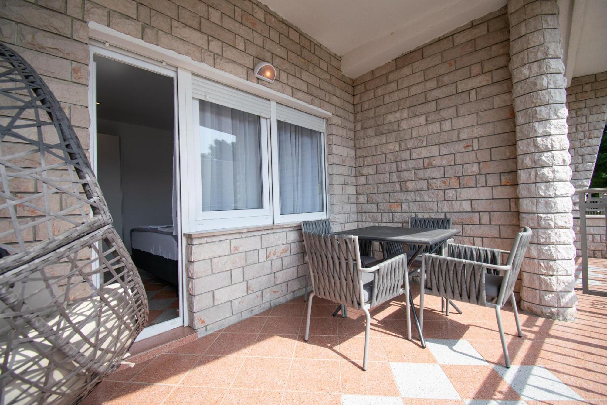 Villa Kameni dvori Baška Voda Camera foto