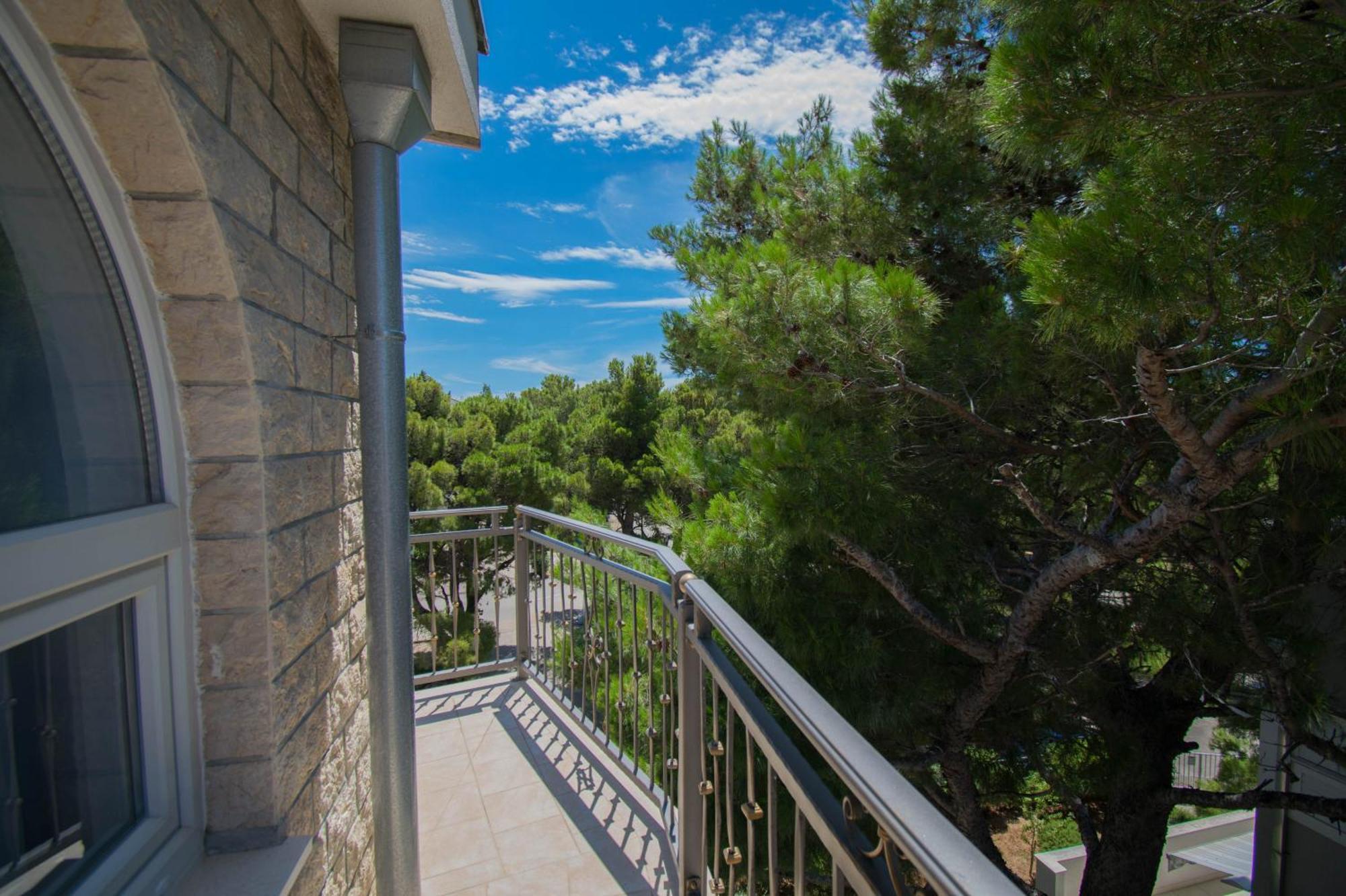 Villa Kameni dvori Baška Voda Camera foto